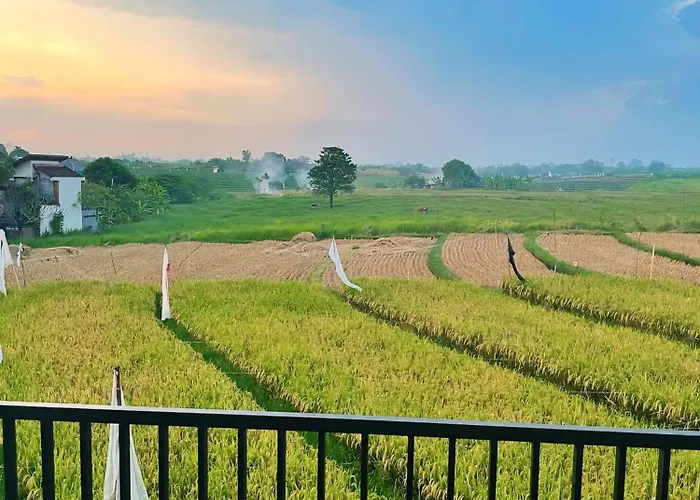 Kyra Canggu Bali Holiday home